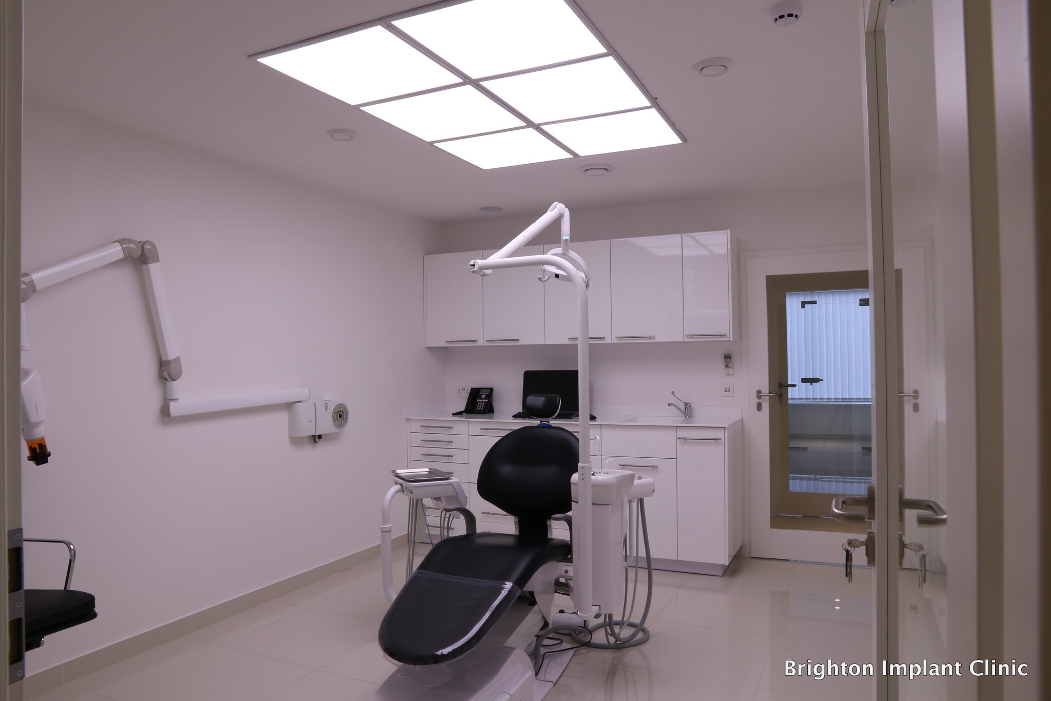 dental clinic opens in worthing