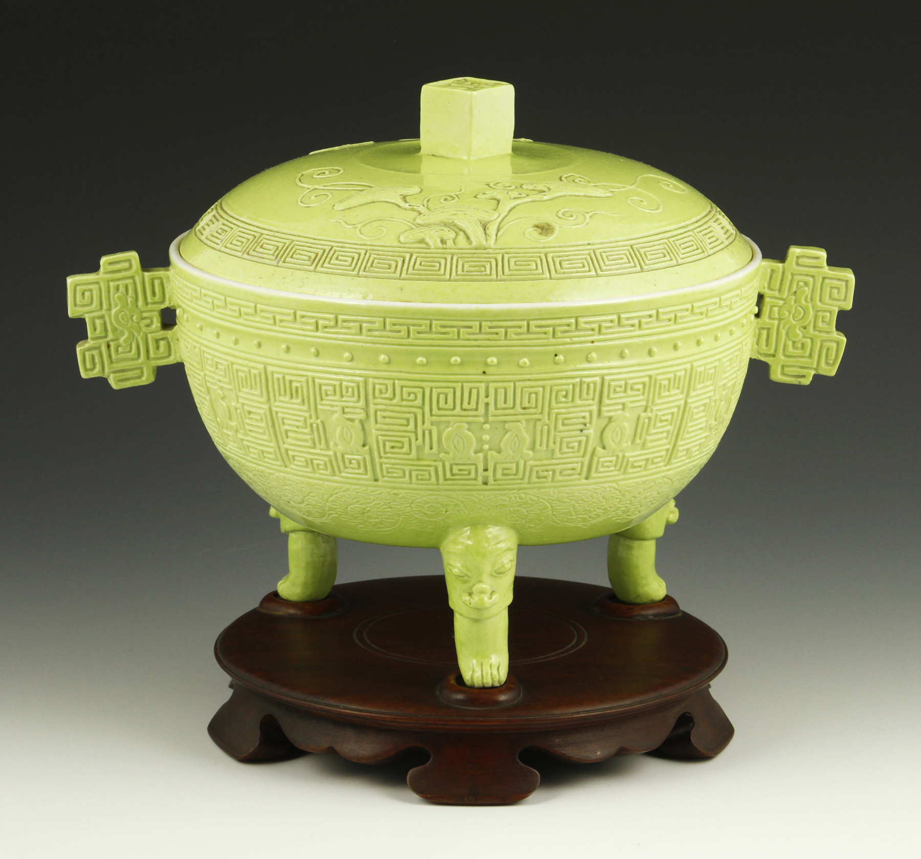Chinese Green Glazed Porcelain Gui Bowl