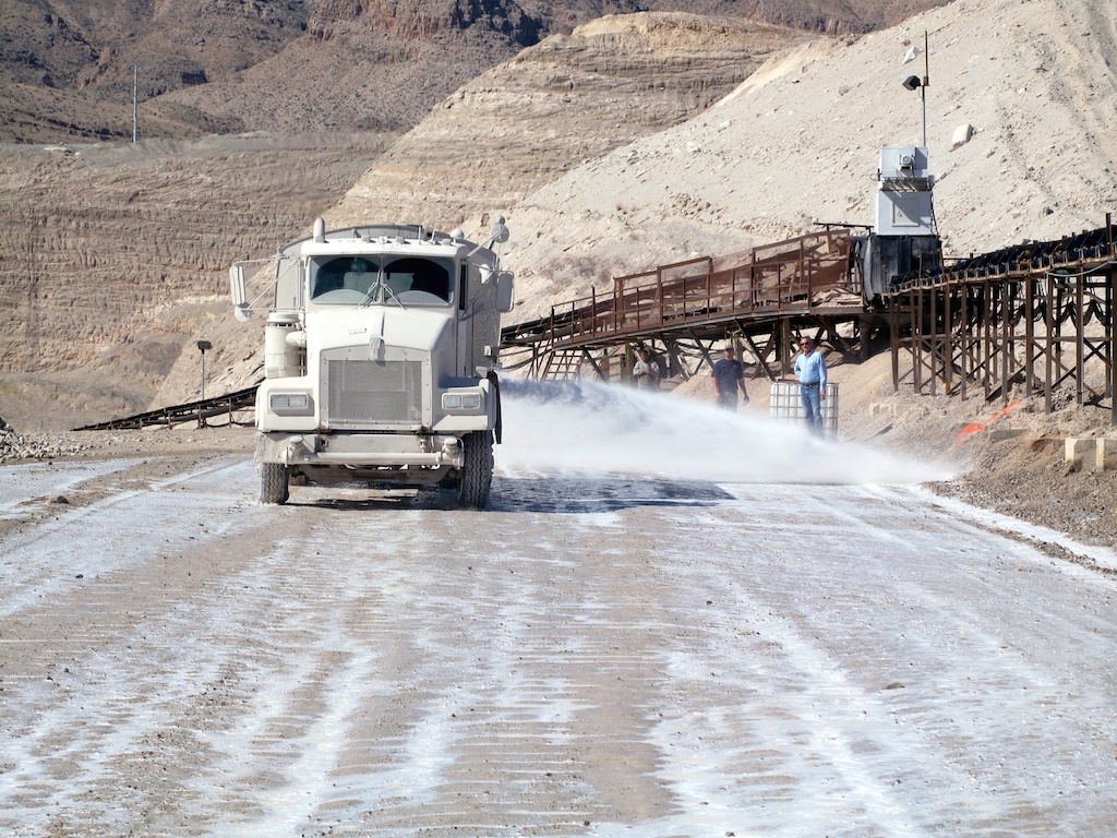 Soiltac now joins Durasoil as the industry’s only suite of non-corrosive, eco-friendly and highly effective dust control products to pass BNQ.