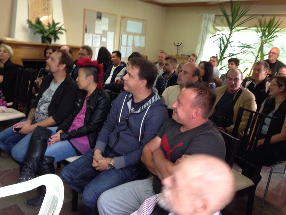 Attendees at Narconon Eslov listen to long-term graduate speak