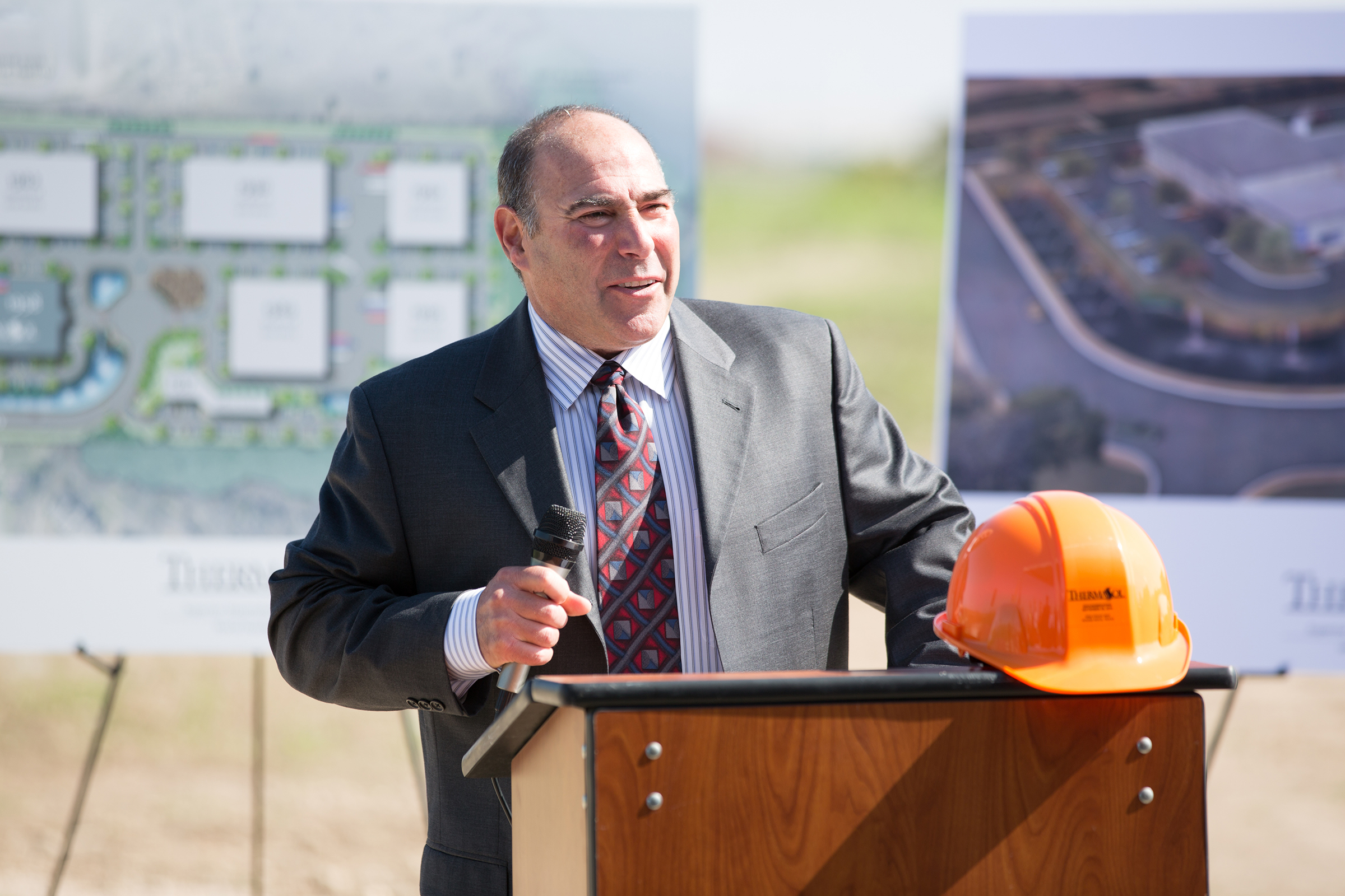 ThermaSol’s CEO Mitch Altman addresses the attendees during ground breaking ceremony.