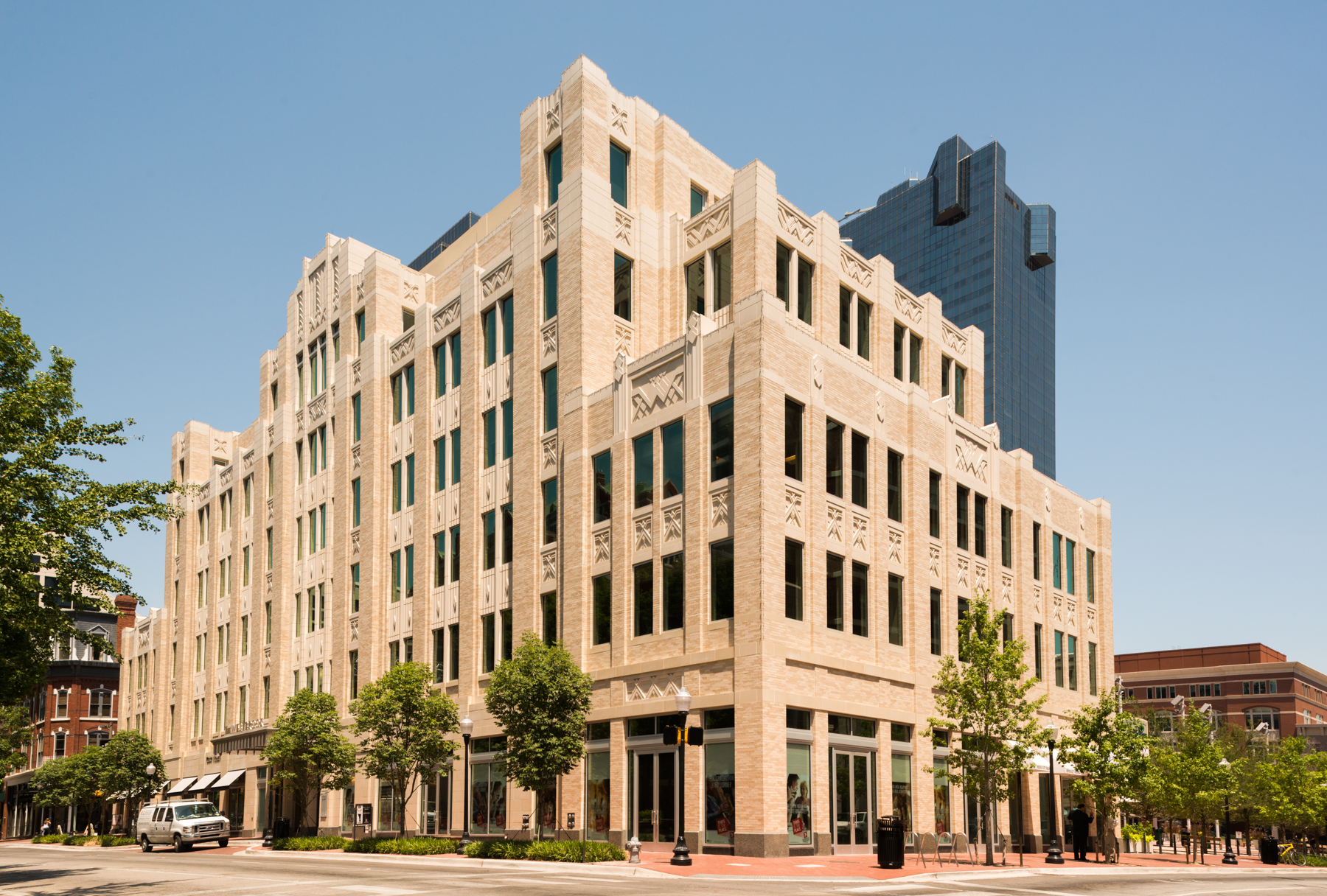 Sundance Square's Westbrook Building Won Best in Class for the 2014 Brick in Architecture competition.