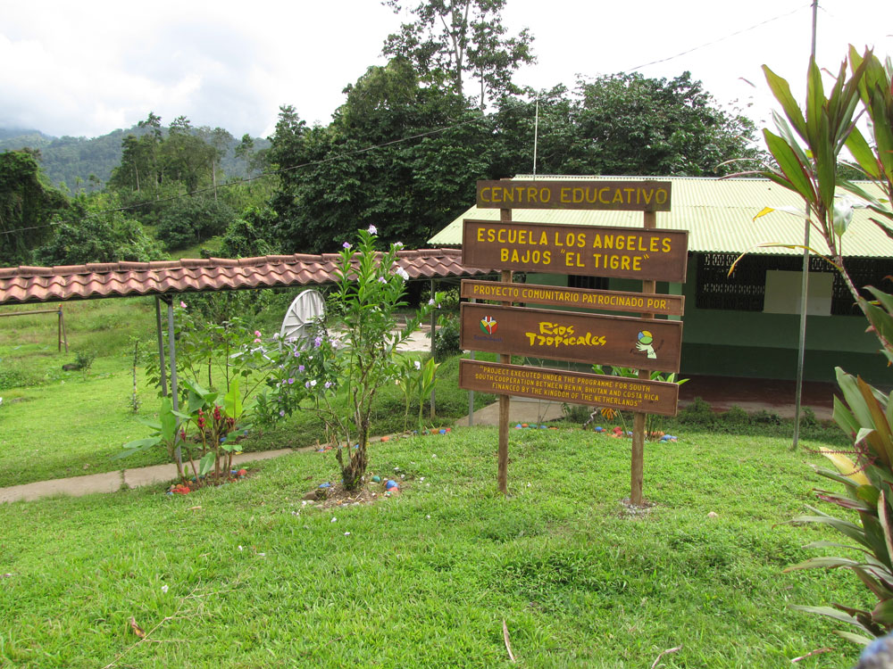 Sustainable Community Development: Elementary School -El Tigre