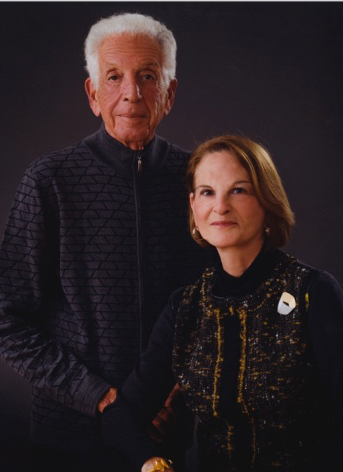 Richard and Barbara Basch - Photo ©Dick Dickinson