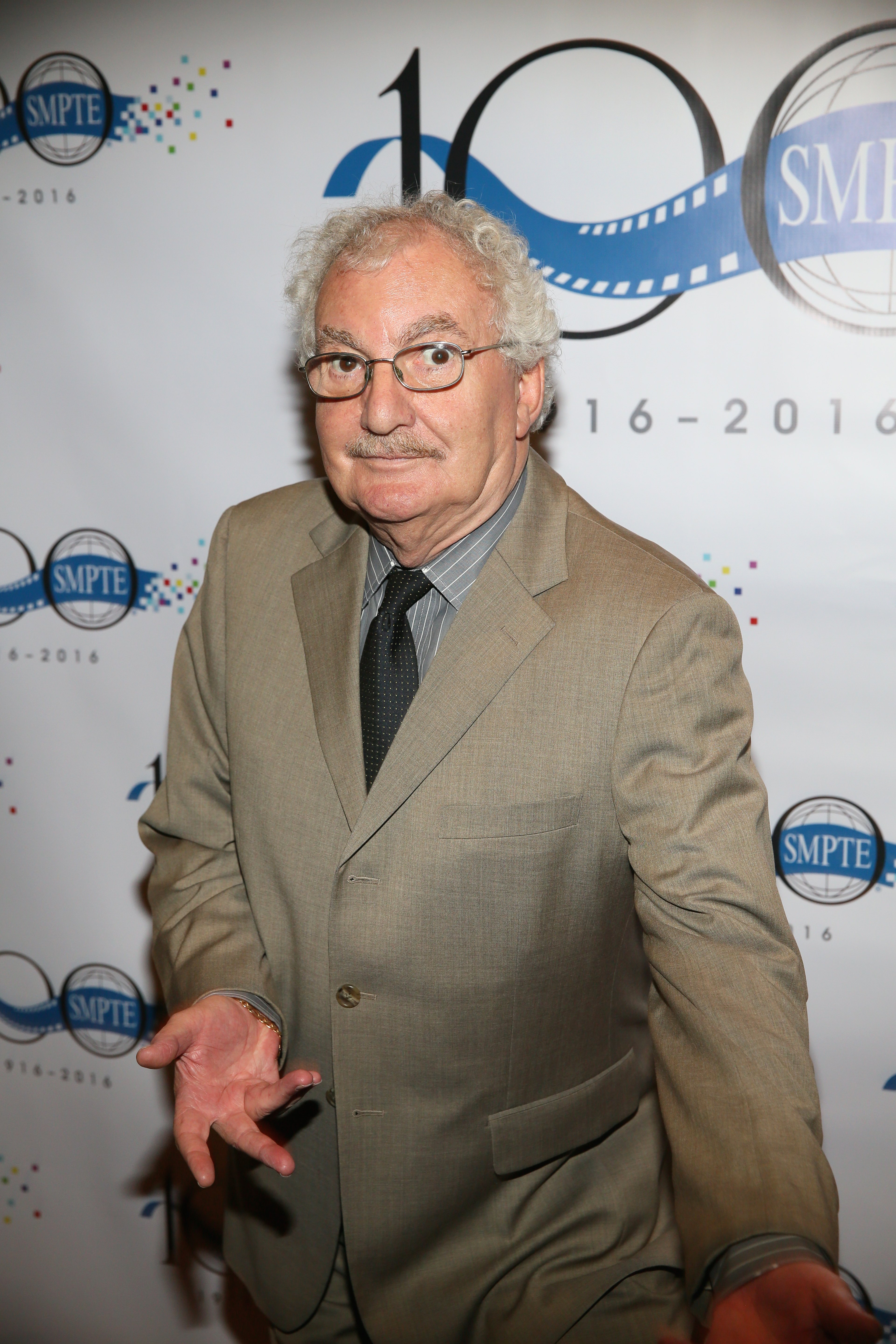Ioan Allen Walks the Red Carpet at the SMPTE 2014 Honors & Awards Ceremony