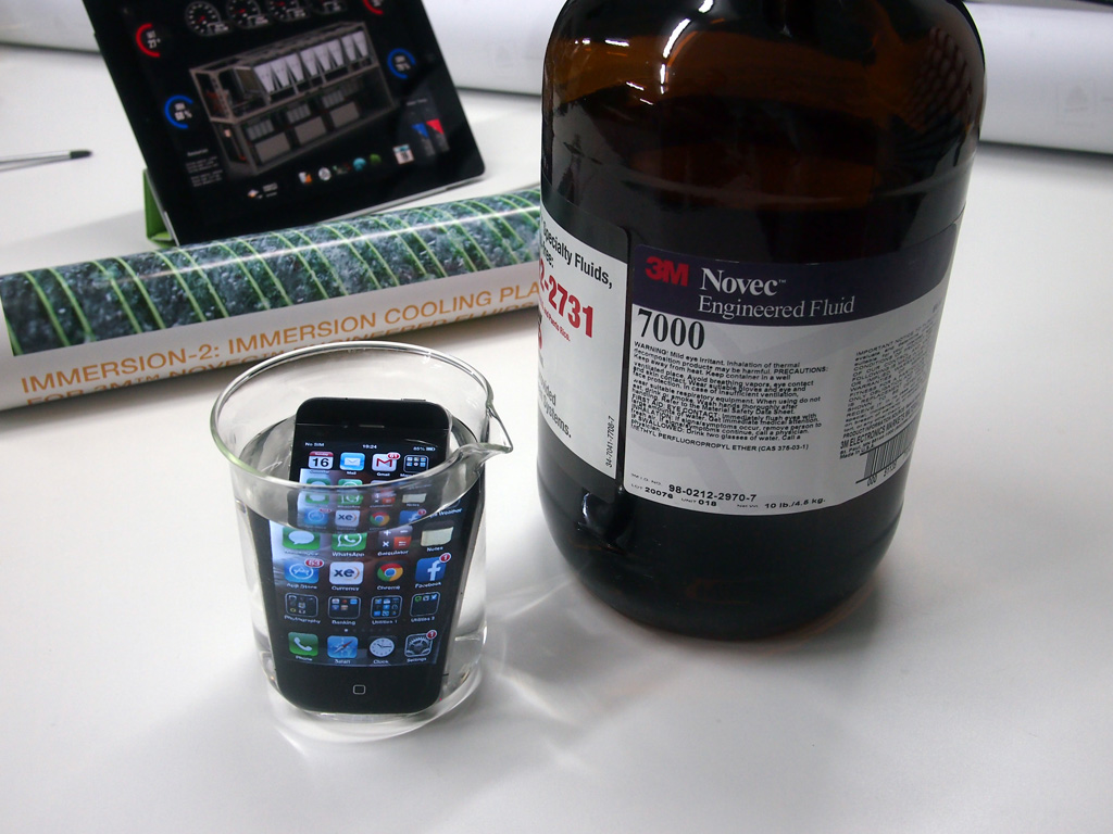 DataTank™ iPhone demo 3M Novec Engineered Fluids
