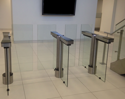 Fastlane Glassgate 300 optical turnstile for Class A building security
