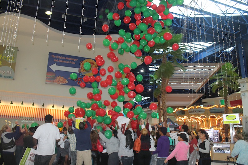 Black Friday Balloon Drop at Southland Mall