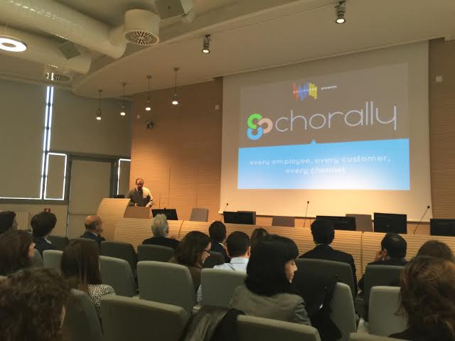 WeLikeCRM CEO Fabio Castronuovo presenting Chorally - a data driven customer engagement platform