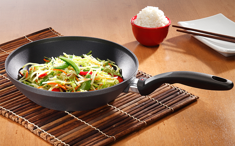 Swiss Diamond EDGE Stir Fry Pan