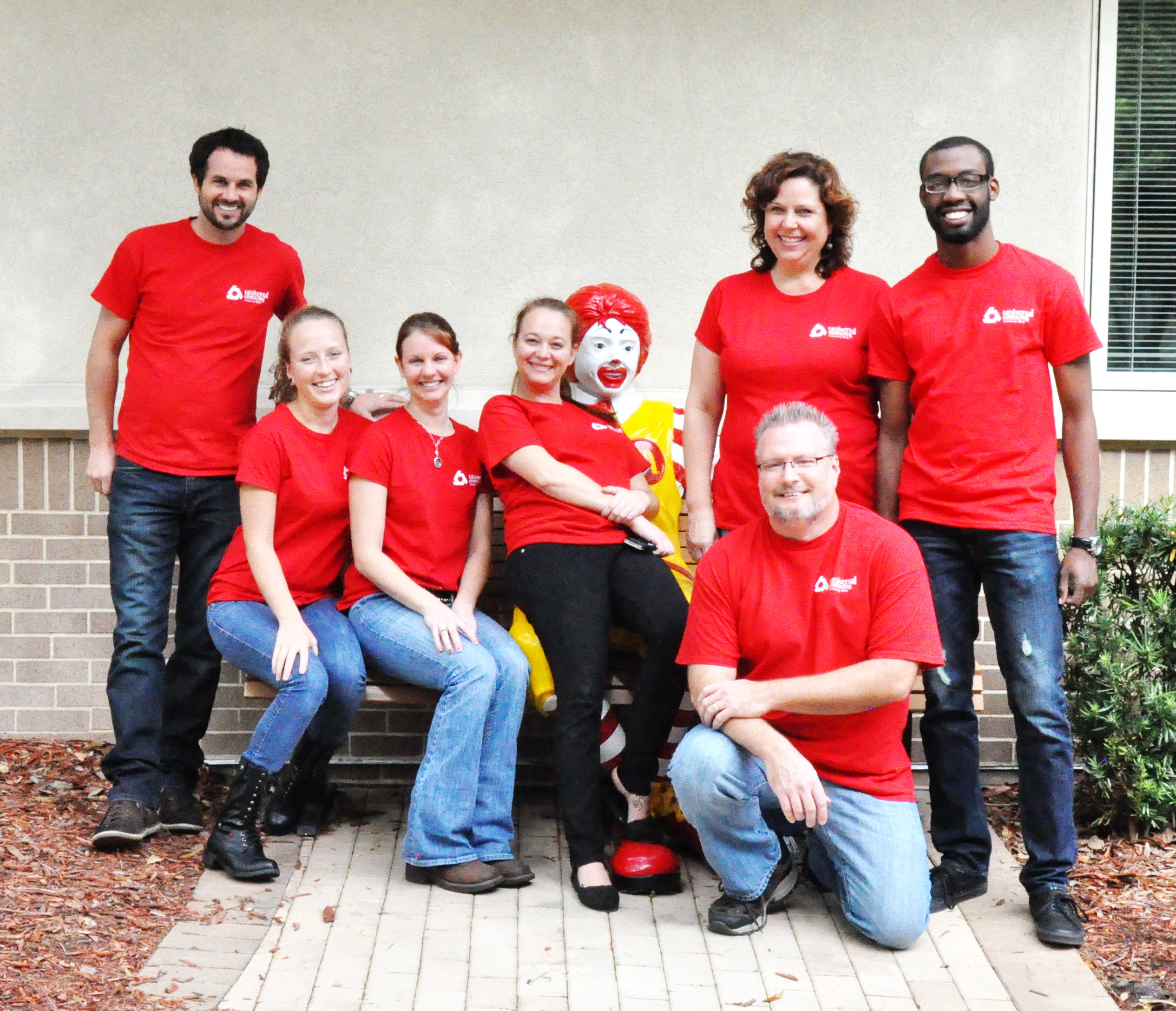 Universal Contracting Community Works at Ronald McDonald House of Jacksonville