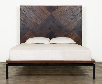 Drake Queen Bed HGDA426 In Seared Oak From Nuevo Living