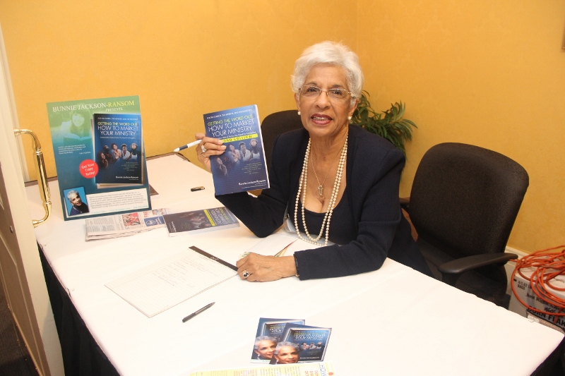 Bunnie Jackson-Ransom at a book signing