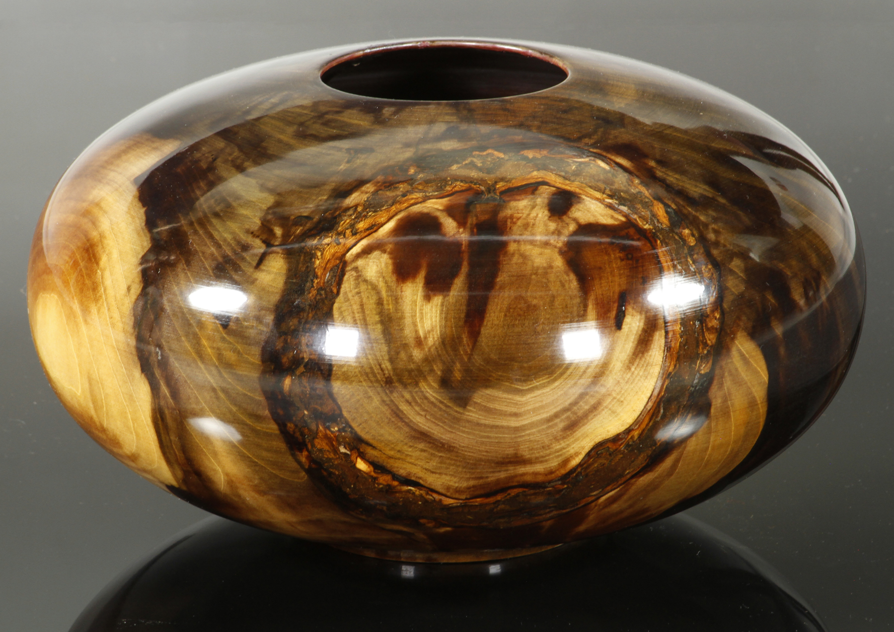Edward Moulthrop figured bowl, tulip wood, signed #206902-V