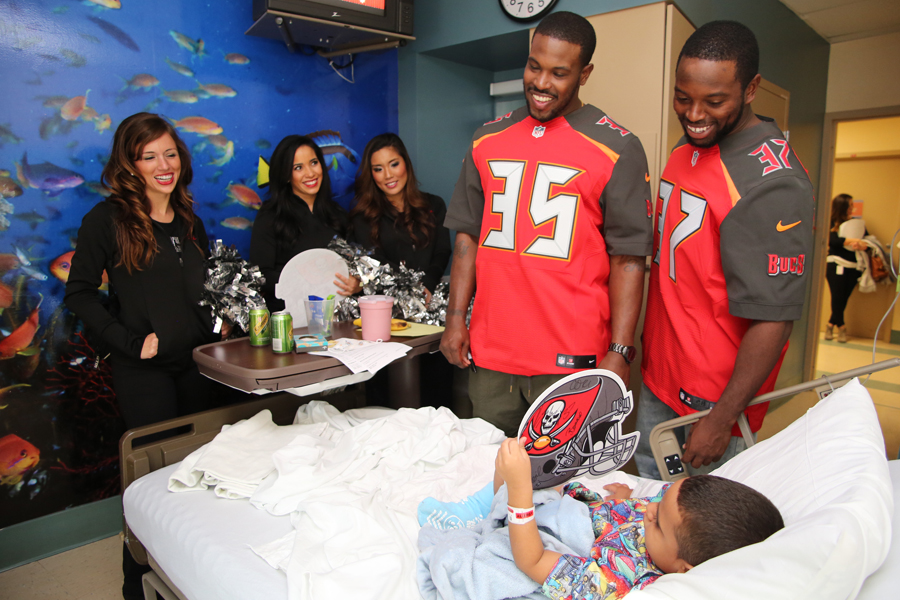 Bucs Players Brighten Patients Day at Florida Hospital Tampa