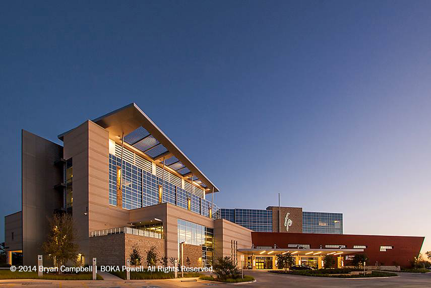 Inspired by four and five-star resorts, Forest Park Medical Center San Antonio has a patient-oriented focus in its overall design and amenity offerings.
