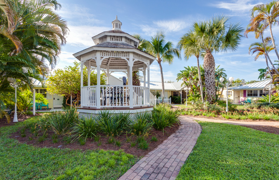 The gazebo at Lemon Tree Inn