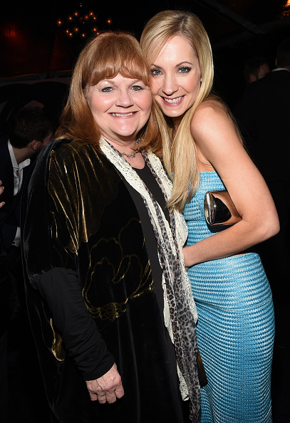 Joanne Froggatt (R), carries Jill Milan 450 Sutter to a Golden Globes pre-party with “Downton Abbey” co-star Lesley Nicol, Jan. 8, 2015 in Los Angeles. (Photo by Michael Buckner/Getty Images for Audi)