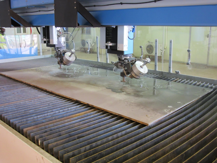 The mine's Jet Edge waterjet gantry can accommodate large metal plates.