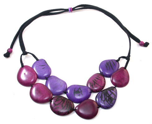 Exclusive Aphrodite Necklace in Lilac