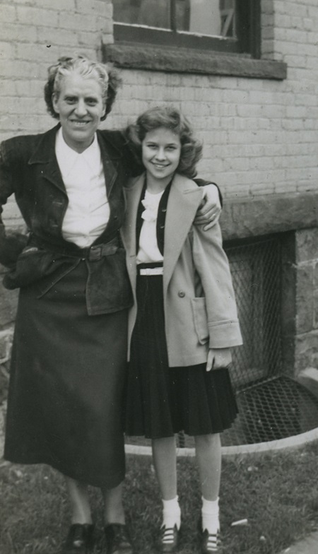 Antonia Brico and Nancy Lou Deeds in 1950