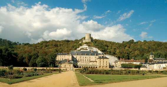 duc de la Rochefoucauld's Castle on the Seine