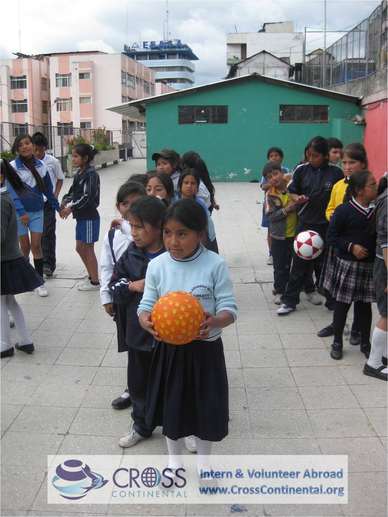 Volunteer Abroad Assisting a Street Children Project in South America