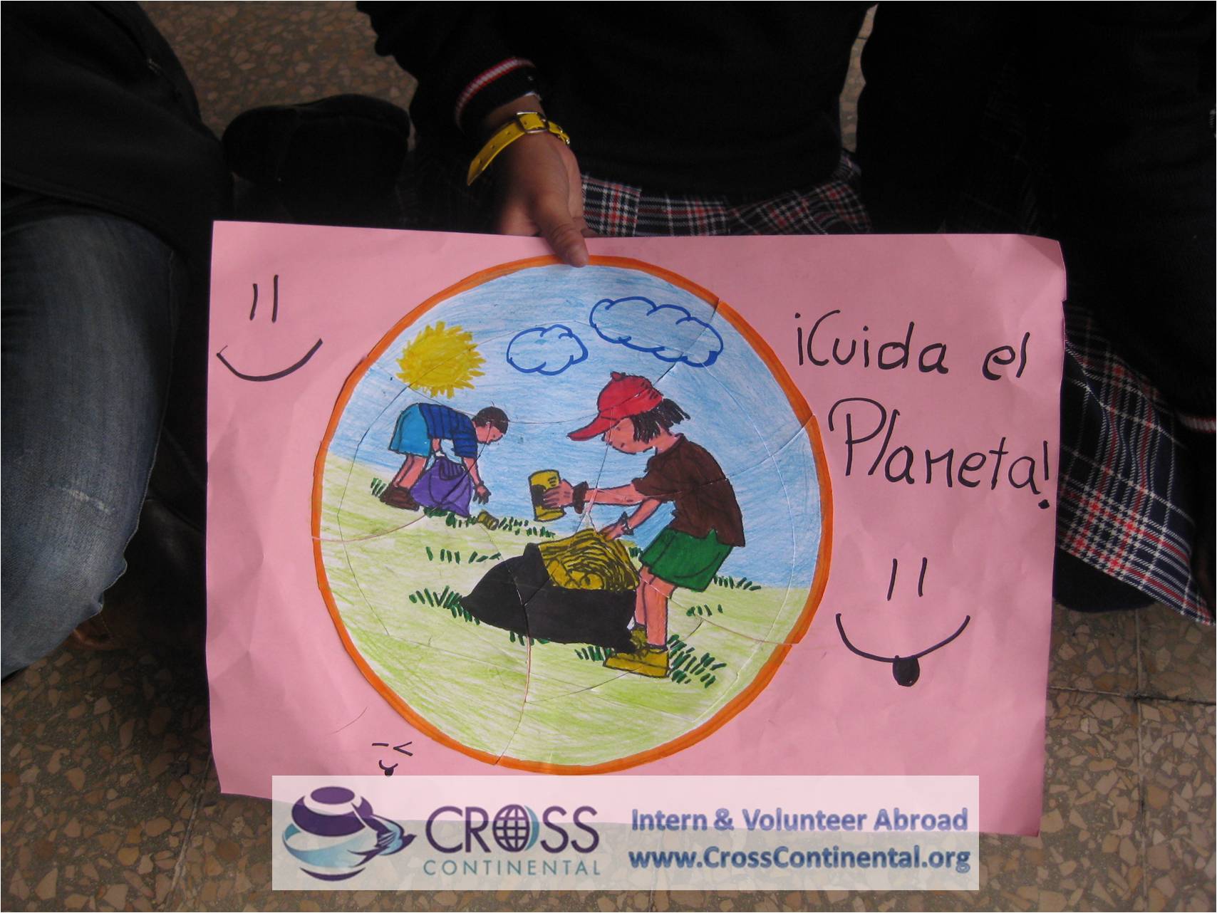 Volunteer Abroad Assisting a Street Children Project in South America