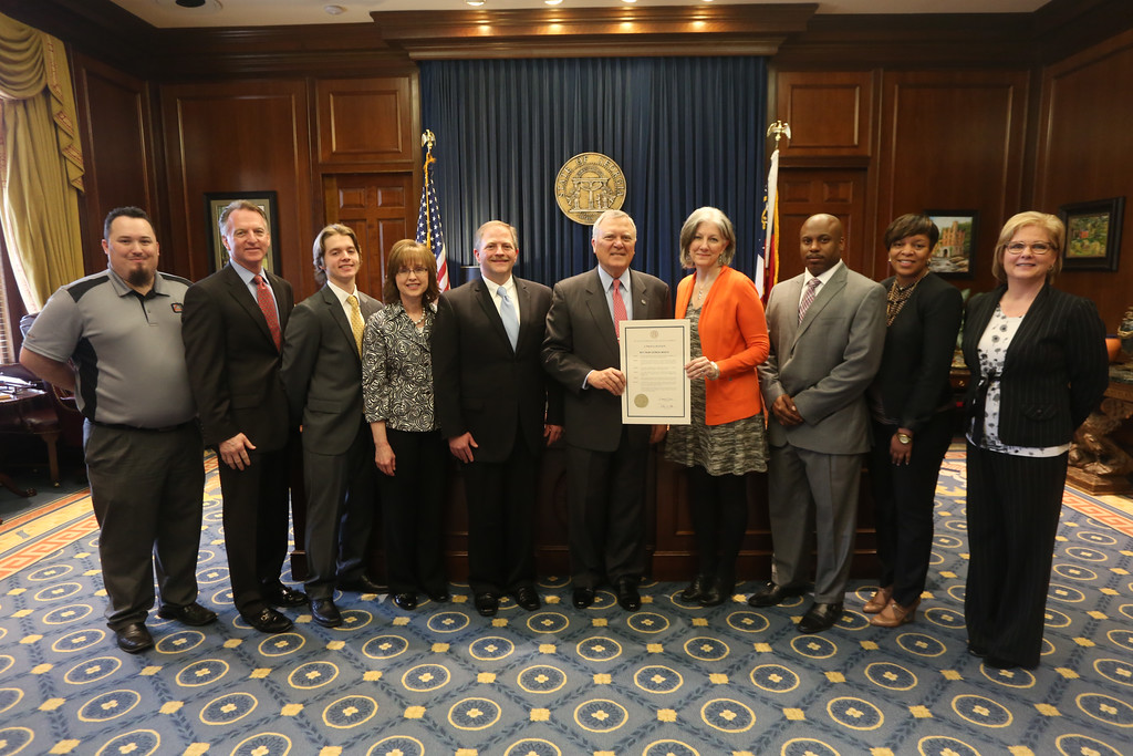 Georgia Manufacturing Alliance leaders meet Governor Deal