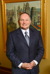 Clifford is a hard working, dedicated and accomplished aviation accident attorney and personal injury attorney.