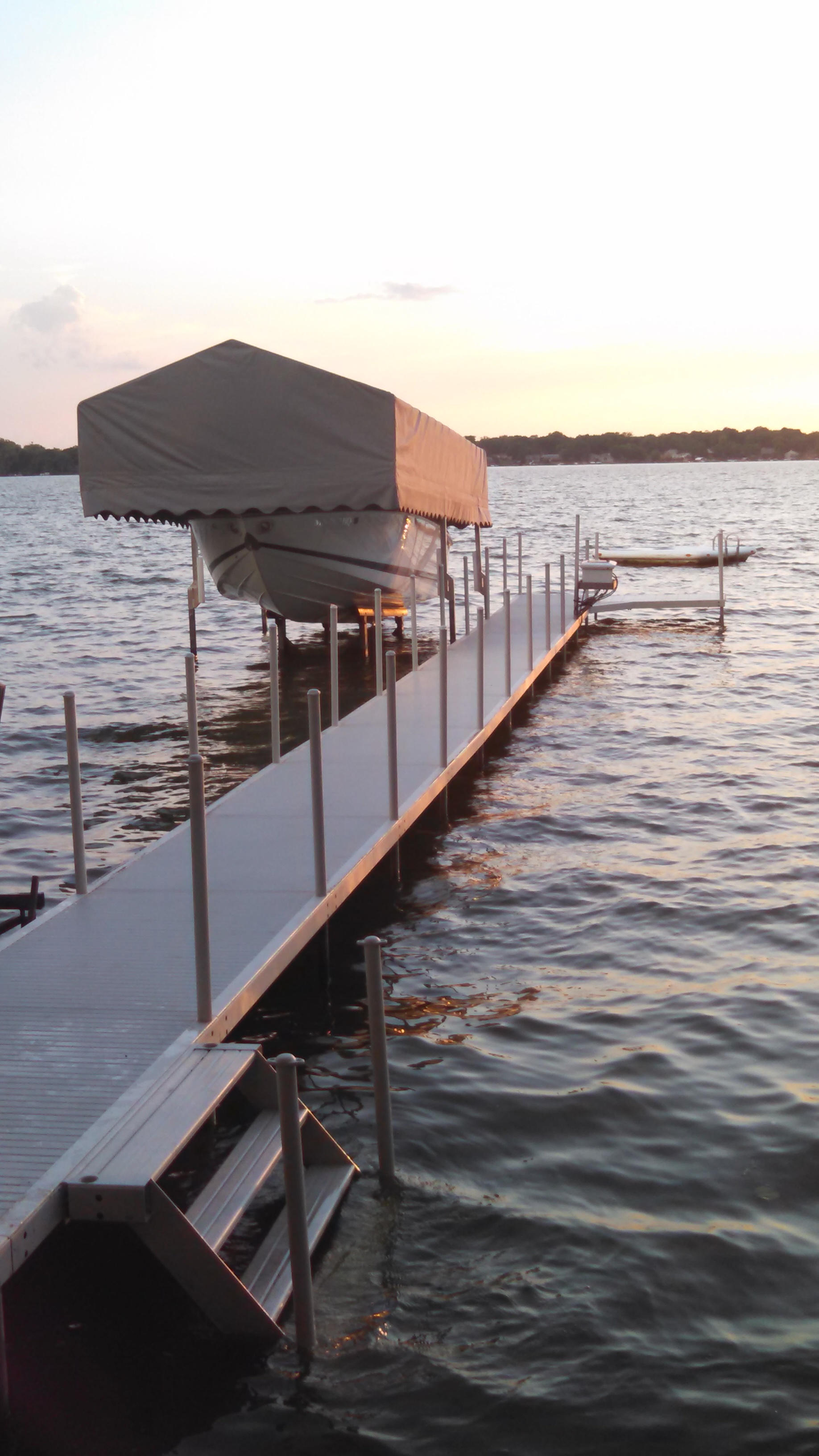 Solo Dock supports local lake associations by making a donation for each new dock sold.