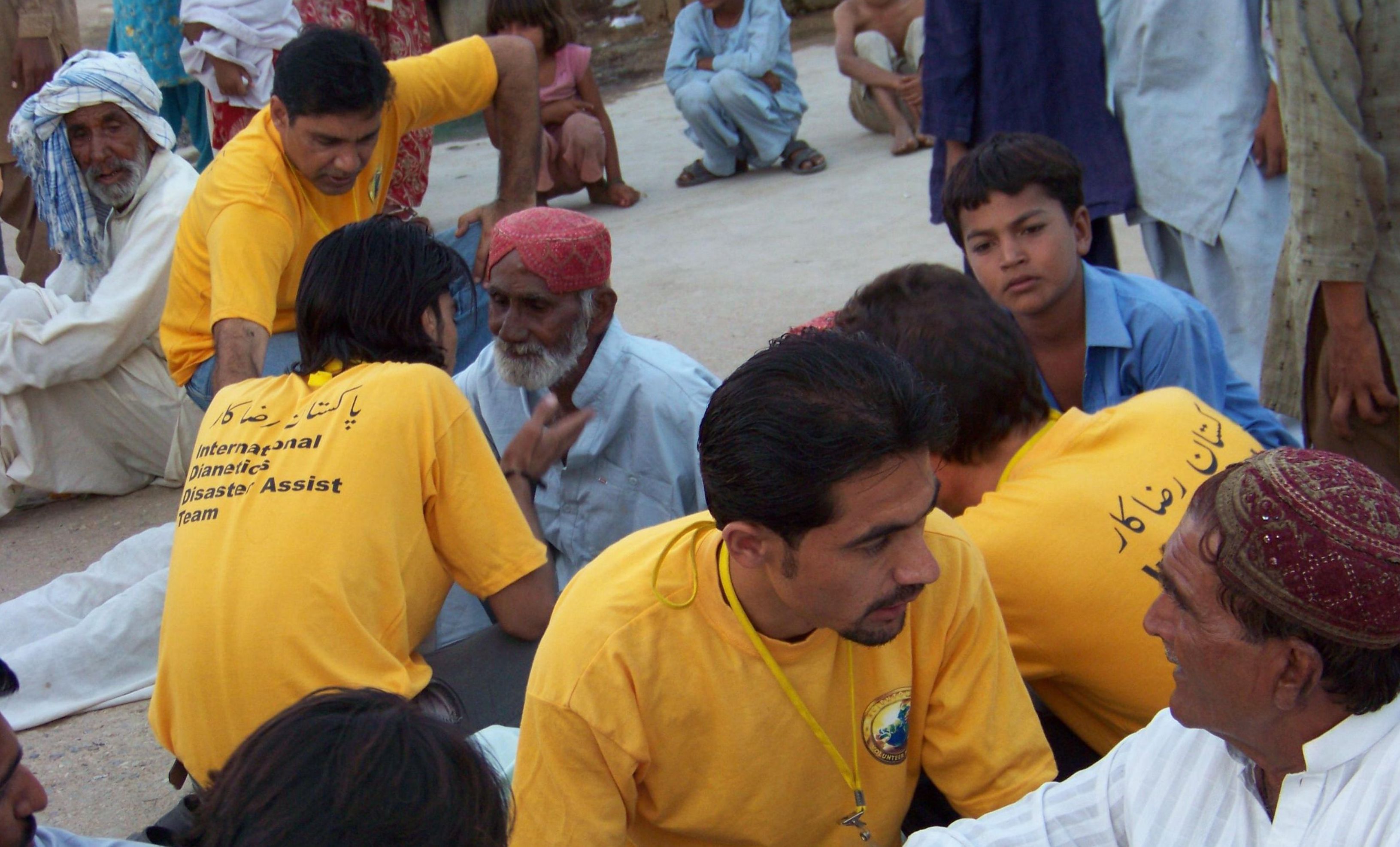 A representative of the Brussels Pakistani community spoke of the help the Scientology Volunteer Ministers provided to her people during the 2010 monsoon, the worst flooding in her country’s history.