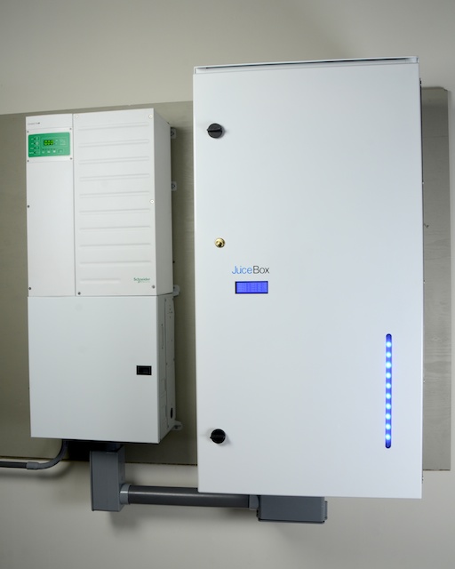 A JuiceBox Energy 8.kWh energy storage system is wall mounted.