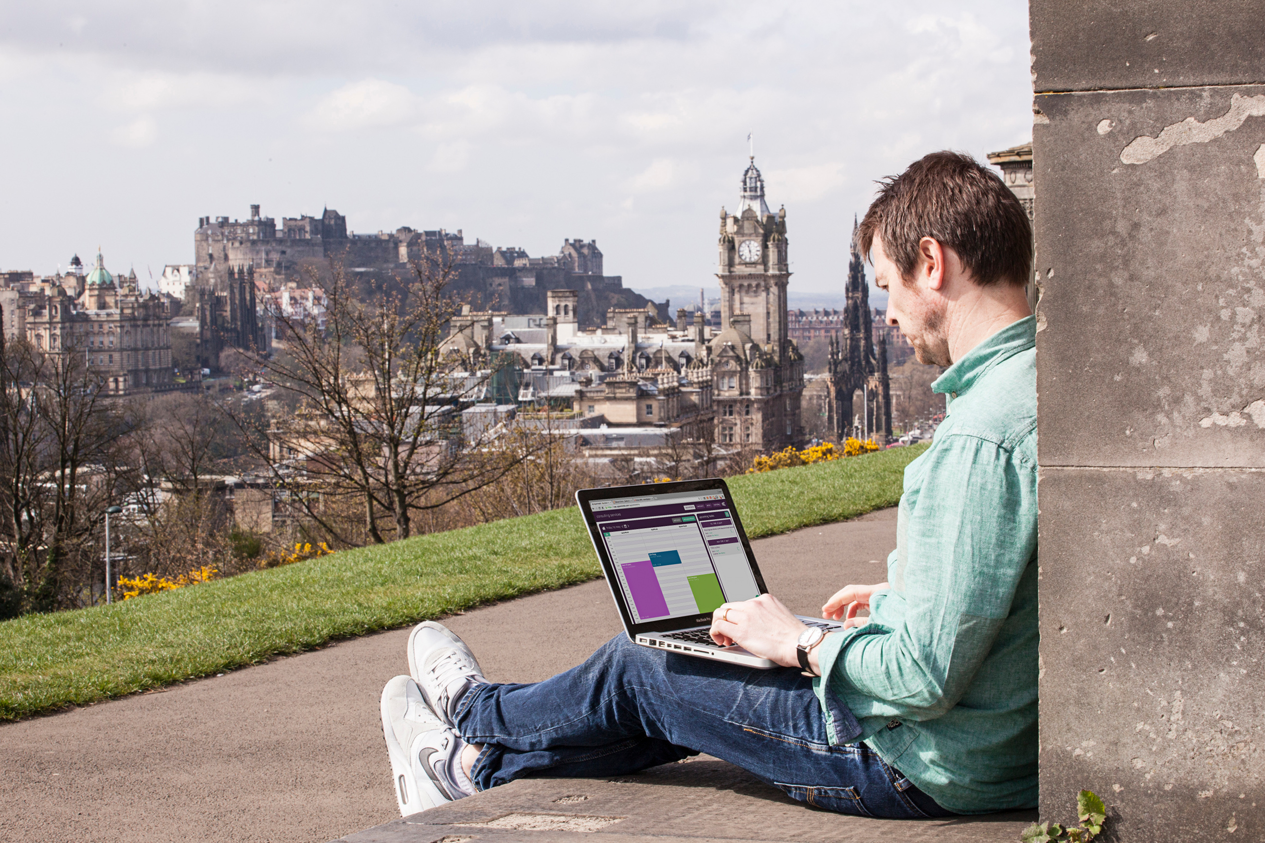 Edinburgh based startup Appointedd launch world's first customizable multi time zone converter