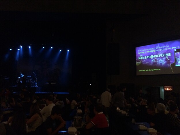 Massive projection screen provides instruction at Kansas Shows to fans