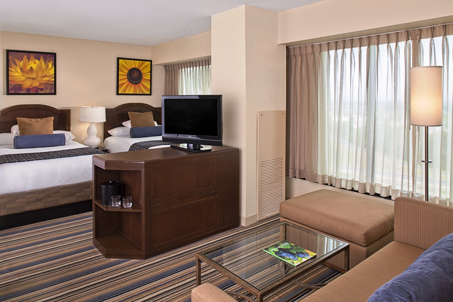 Hyatt Fairfax – Guest Room