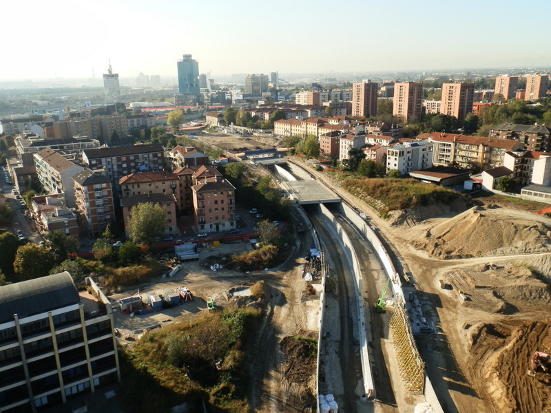 PENETRON in the mix: Closer view of the work on the concrete tunnel entry for the Zara-Expo connector, with Milano, Italy on the horizon.