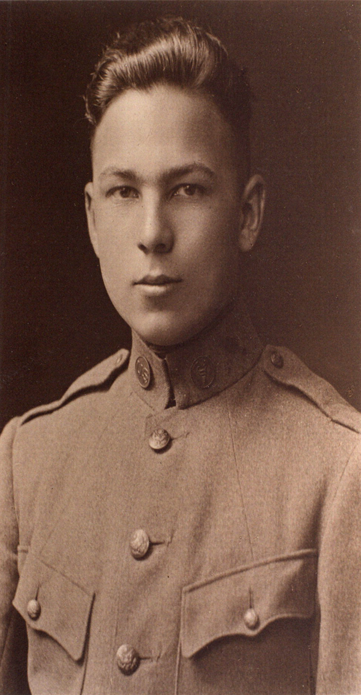 Frank Buckles joins the United States Army 1917
