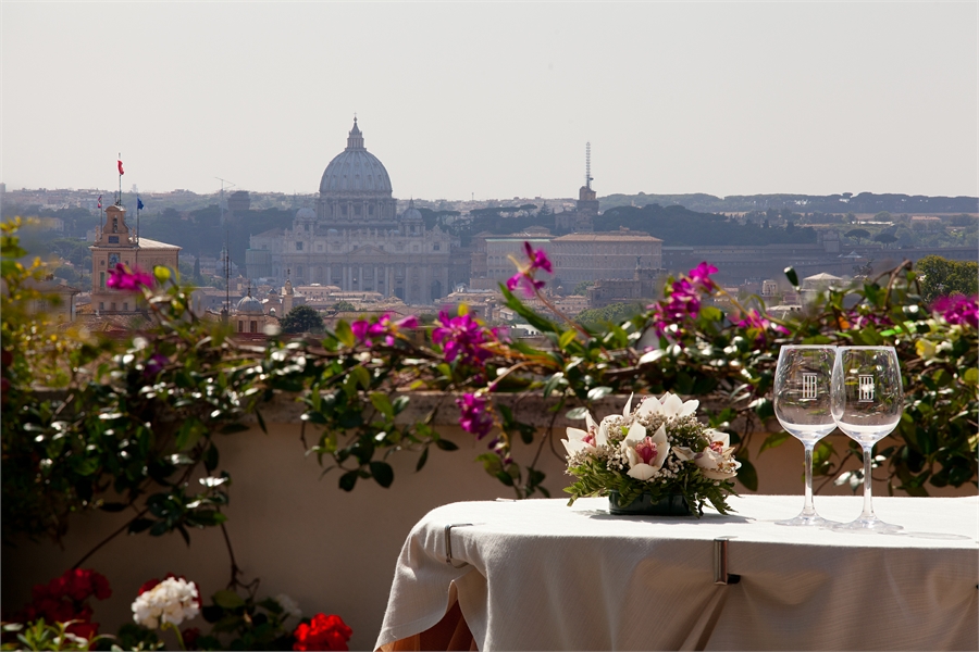 Mediterraneo's Rooftop Terrace