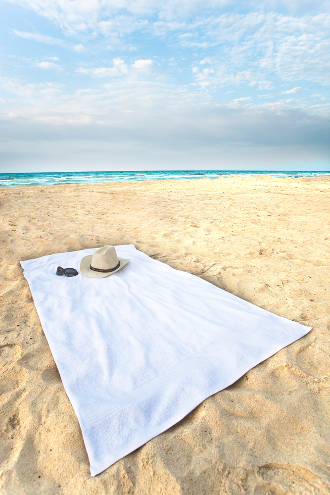 Easy to carry and store beach towel