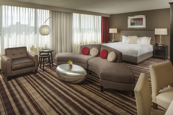 DoubleTree by Hilton Largo-Washington DC - suite