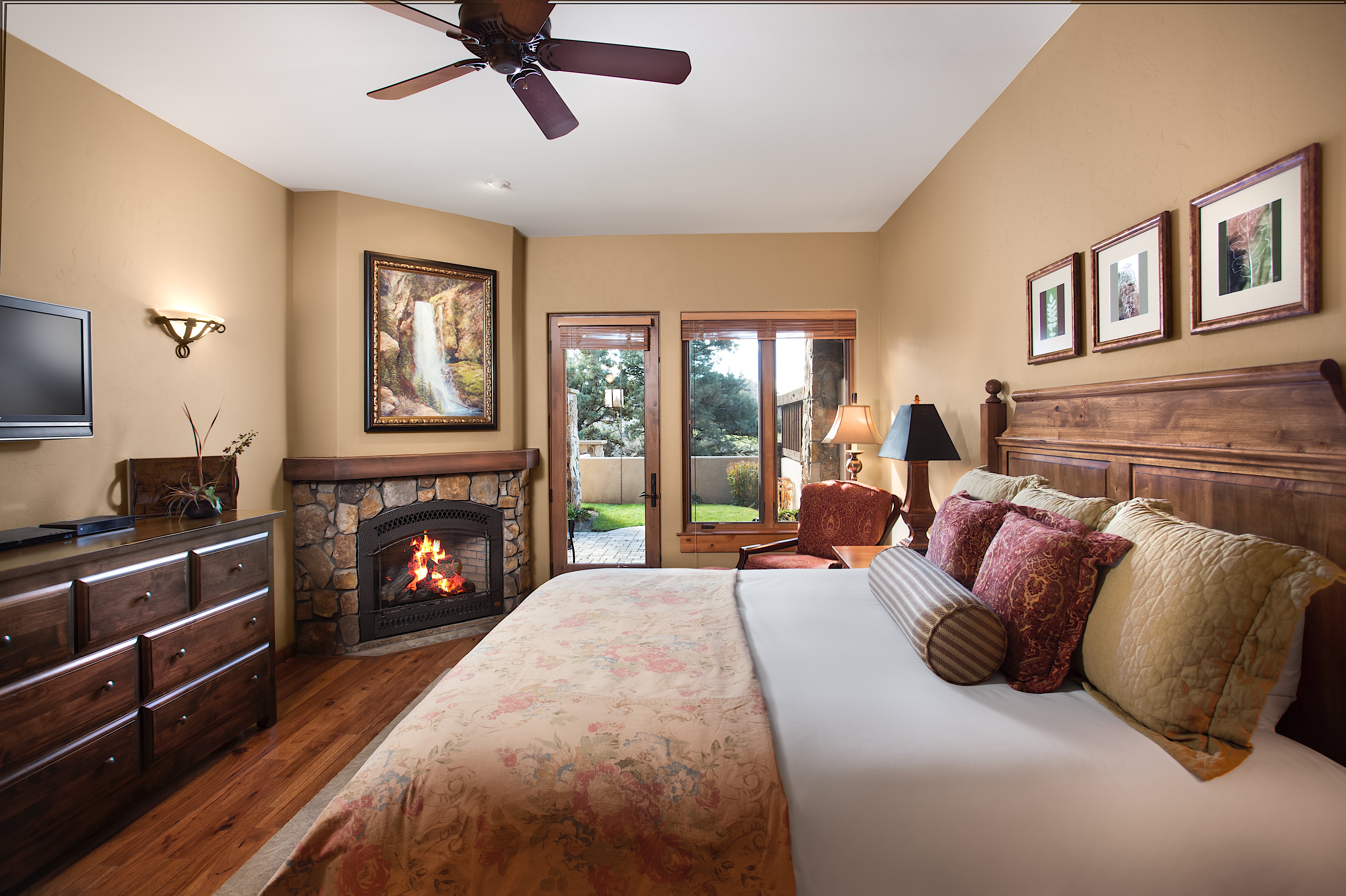 The Residence Club at Pronghorn Master Bedroom