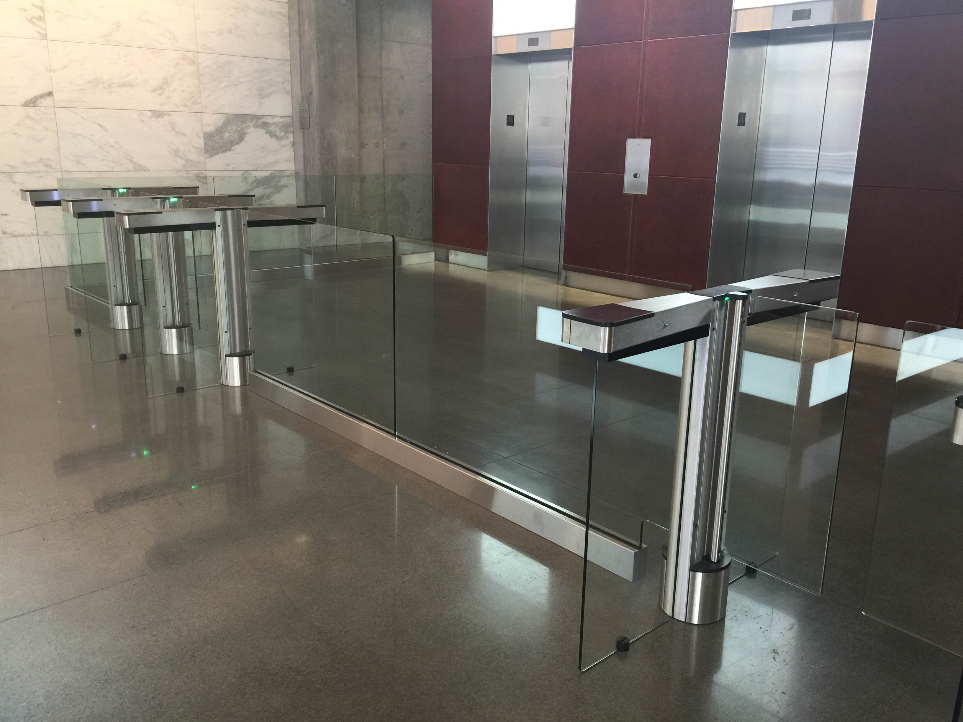 Fastlane Glassgate 300 lobby