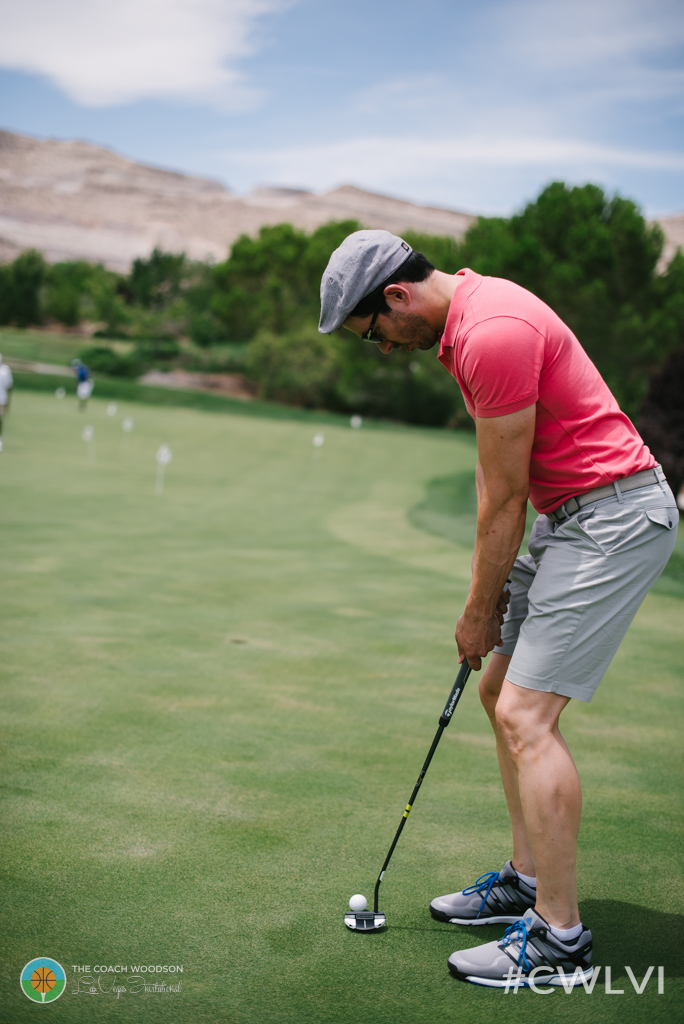 Drew Scott Hits His Shot at the Coach Woodson Las Vegas Invitational at Southern Highlands