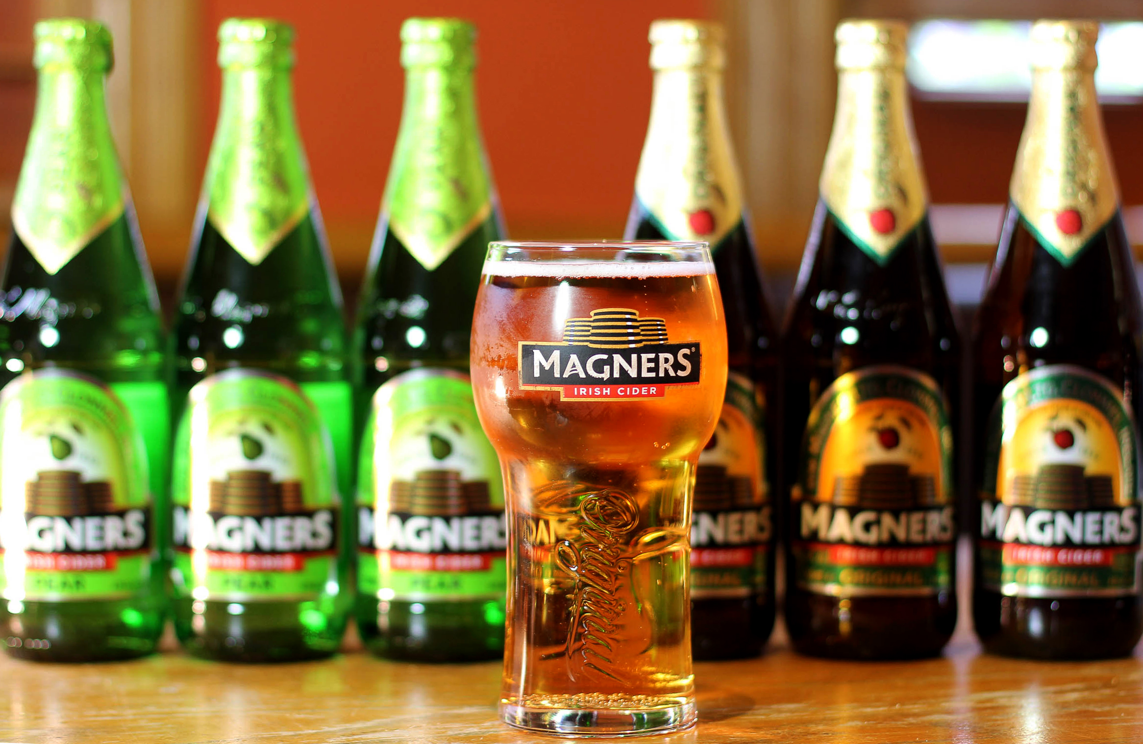 Magners Irish Cider Pint and Bottles
