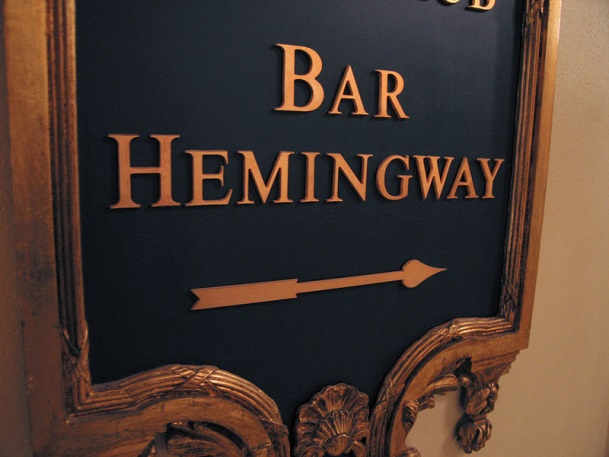 This year’s Left Bank Writers Retreat will visit Bar Hemingway at the Ritz Paris hotel, a Hemingway and Fitzgerald haunt in the ‘20s, set to reopen in 2016 (© Pablo Sanchez).