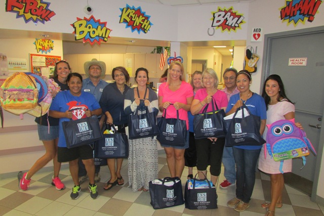 Staff from Fellsmere Elementary School and Dale Sorensen Real Estate