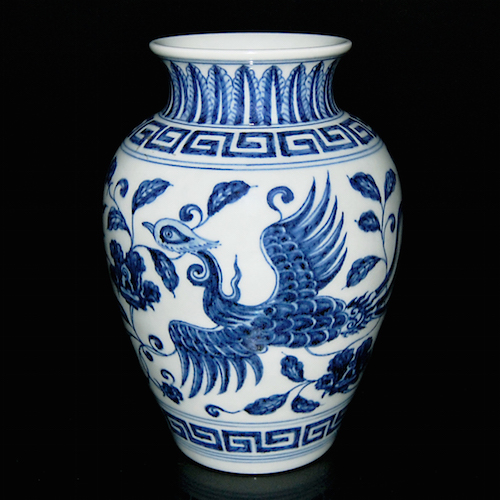 Lot 255, a Ming vase with two phoenixes