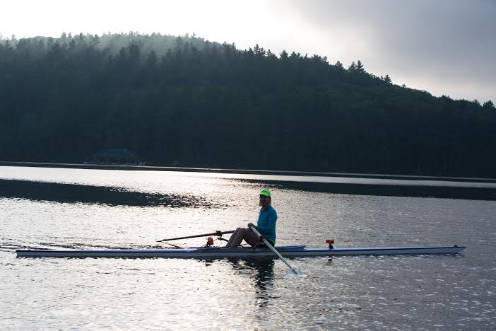 one person rowing rowing scull using Hyndsight's Cruz