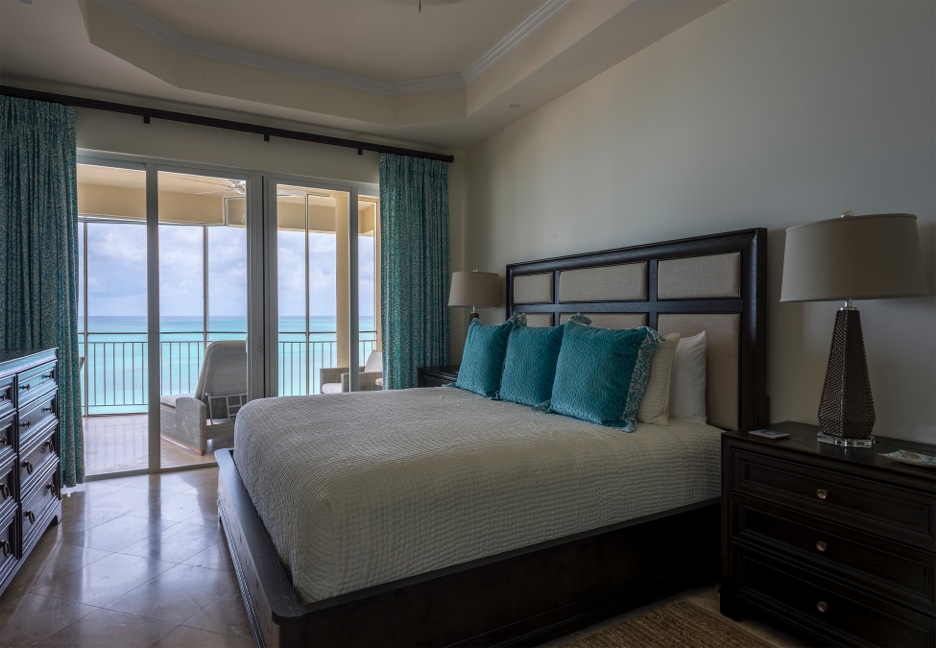 All master bedrooms overlook Grace Bay and have nicely appointed master bathrooms.